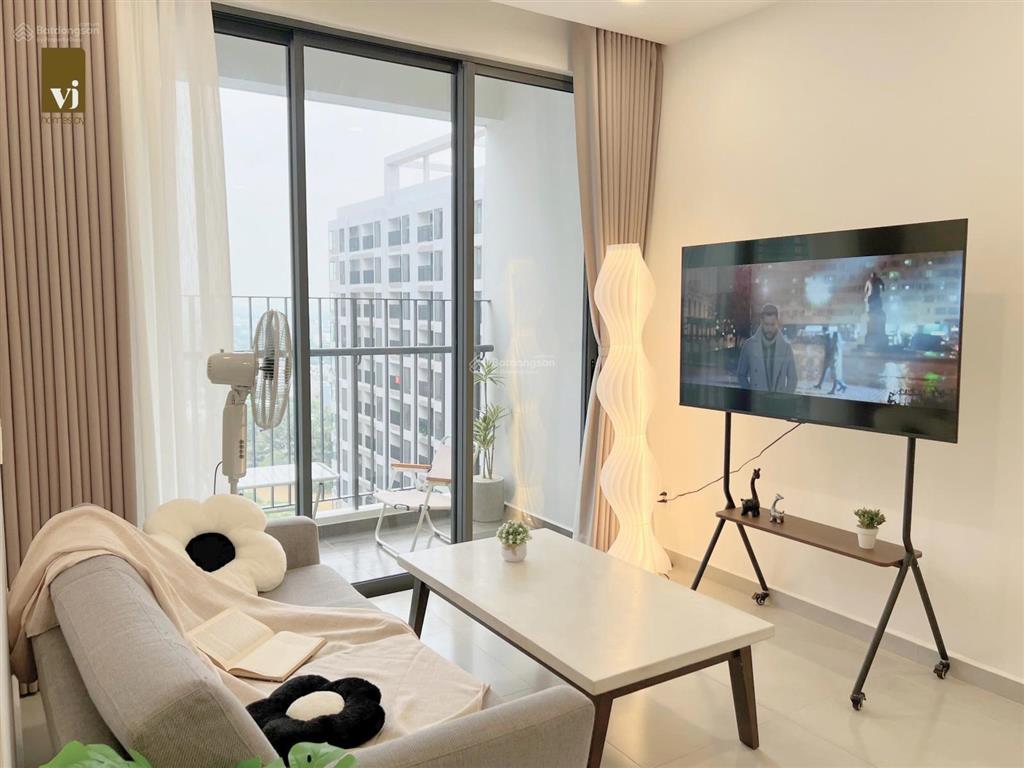 Bán cc mt eastmark 3pn 3wc shr giá 4,8 tỷ view landmark 81 tầng cao