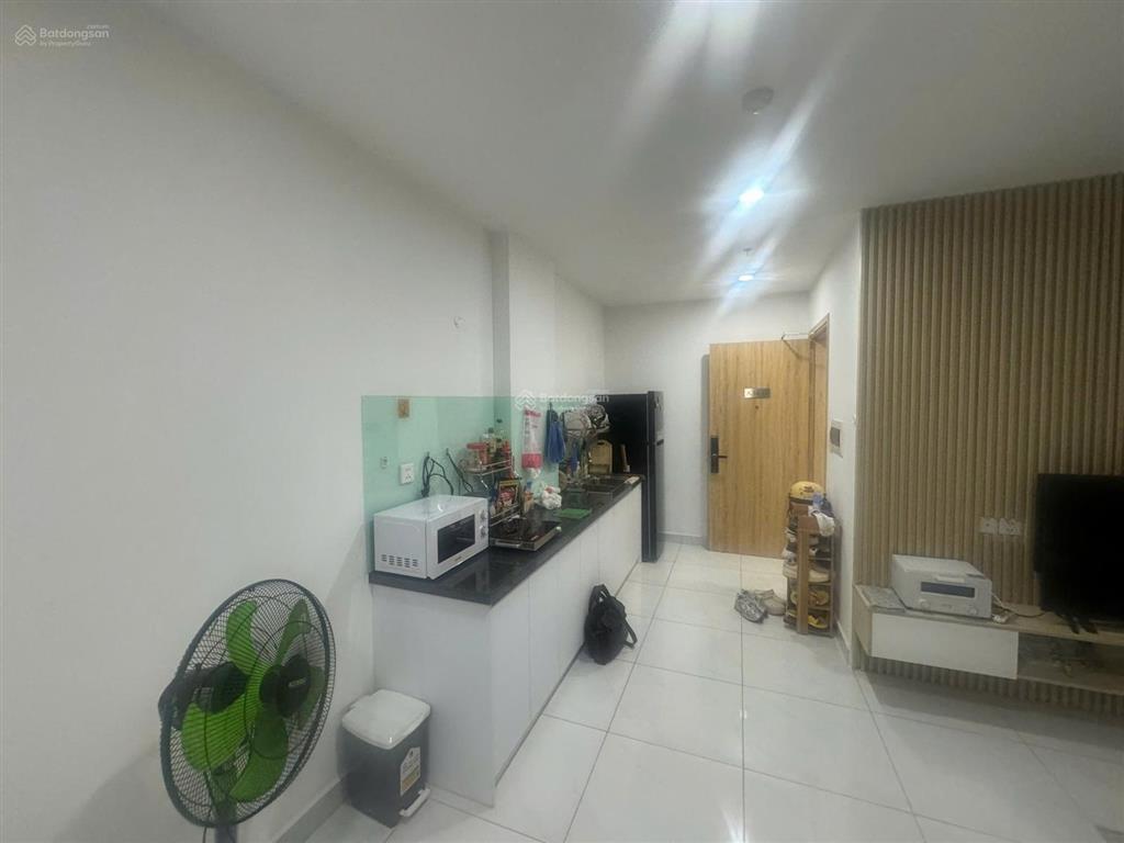 Căn hộ the eastgate  đối diện ga metro  bán căn 1pn+ 56,8m2 giá 2ty380 bao sổ