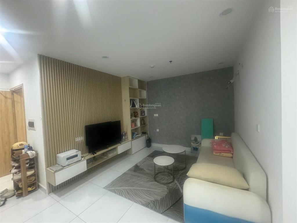Căn hộ the eastgate  đối diện ga metro  bán căn 1pn+ 56,8m2 giá 2ty380 bao sổ
