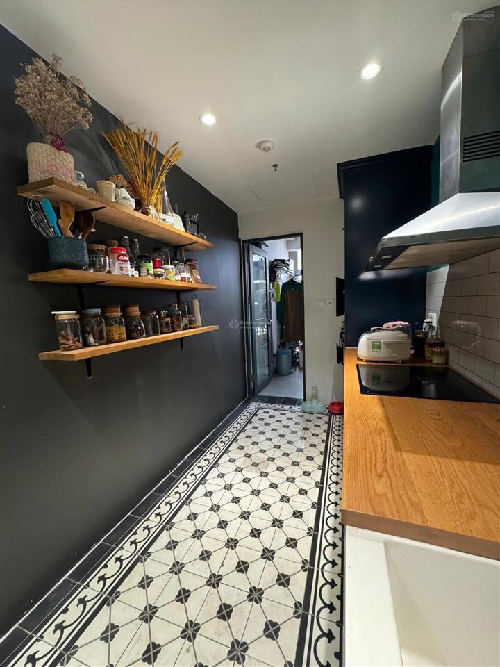Duplex emerald 200m2  5pn 4wc. căn hộ nội thất đẹp nhất khu tây sài gòn, chủ nhà để lại full nt