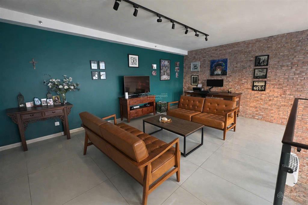 Duplex emerald 200m2  5pn 4wc. căn hộ nội thất đẹp nhất khu tây sài gòn, chủ nhà để lại full nt