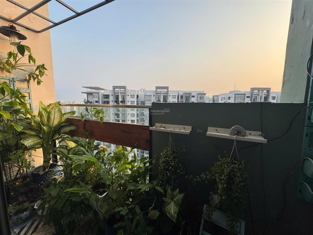 Duplex emerald 200m2  5pn 4wc. căn hộ nội thất đẹp nhất khu tây sài gòn, chủ nhà để lại full nt