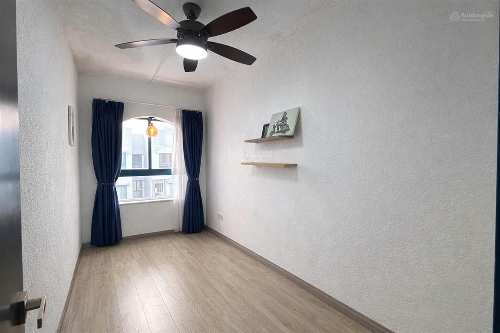Duplex emerald 200m2  5pn 4wc. căn hộ nội thất đẹp nhất khu tây sài gòn, chủ nhà để lại full nt