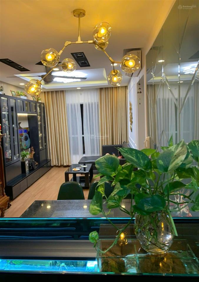 Bán căn hộ ruby 3pn + 2wc tại celadon city, 5,1 tỷ, 80m2. full nội thất đẹp như hình, sang trọng