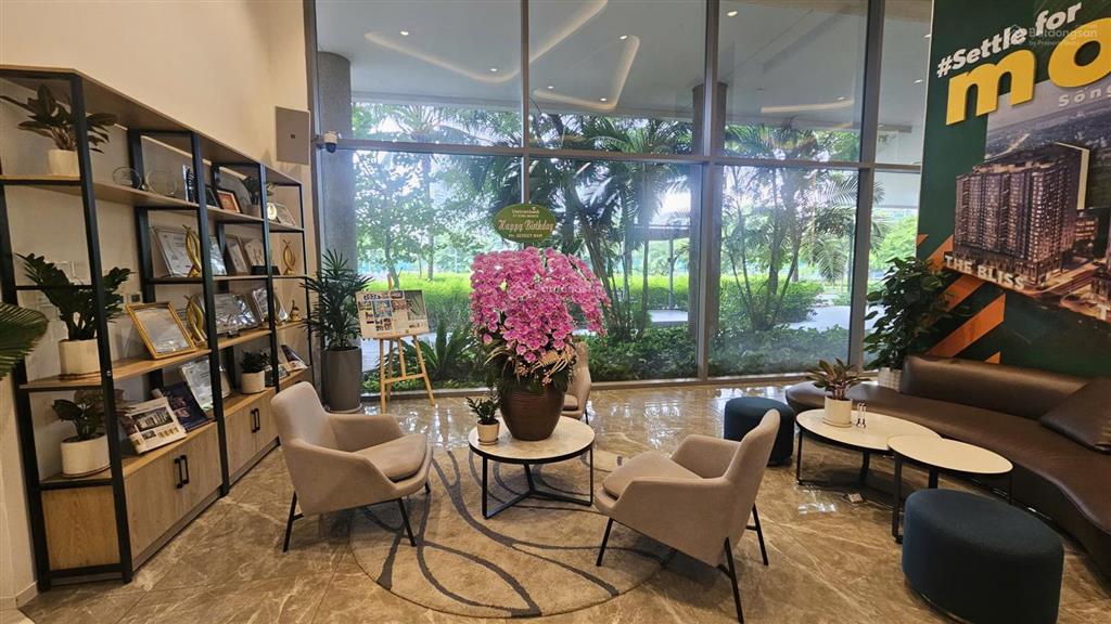 Cần bán gấp shophouse vị trí đẹp gần phúc long 215 m², giảm giá còn 32 tỷ