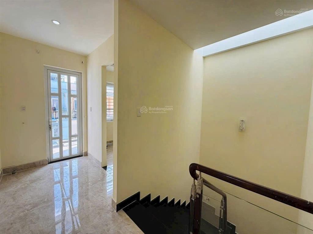 Bán nhà riêng tại thạnh xuân 24, 5,3 tỷ, 56m2, hot!