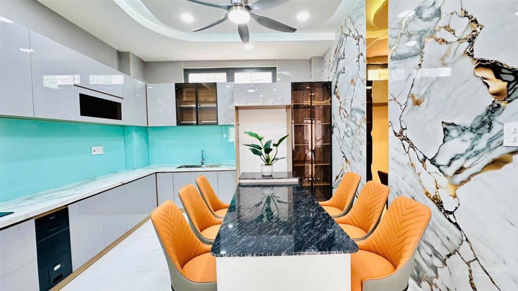 Bán nhà riêng view đẹp tại hà huy giáp, 5,35 tỷ, 52m2, 3pn + 5wc, p thạnh xuân, q12, hcm