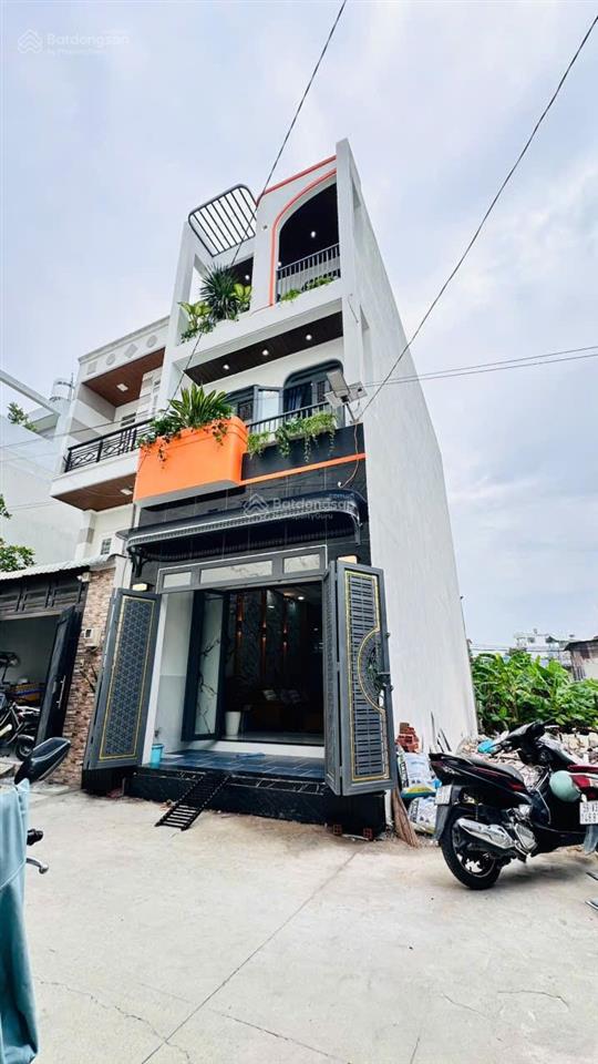 Bán nhà riêng view đẹp tại hà huy giáp, 5,35 tỷ, 52m2, 3pn + 5wc, p thạnh xuân, q12, hcm