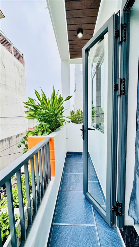 Bán nhà riêng view đẹp tại hà huy giáp, 5,35 tỷ, 52m2, 3pn + 5wc, p thạnh xuân, q12, hcm