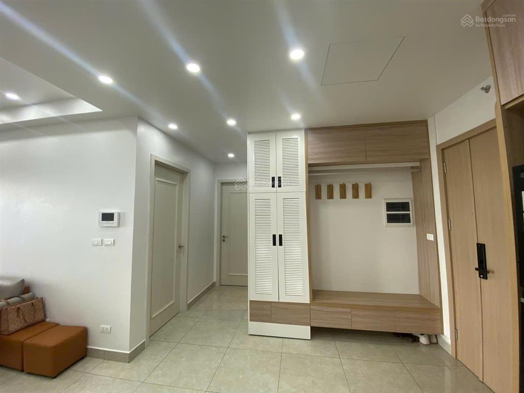 Chuyển nhượng căn hộ 2 pn minato 74m2, full nội thất, sẵn hợp đồng thuê, tầng giữa