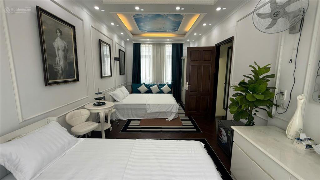 Chuyển nhượng bt song lập, manhattan vinhomes imperia, đằng sau shop house, gần tttm