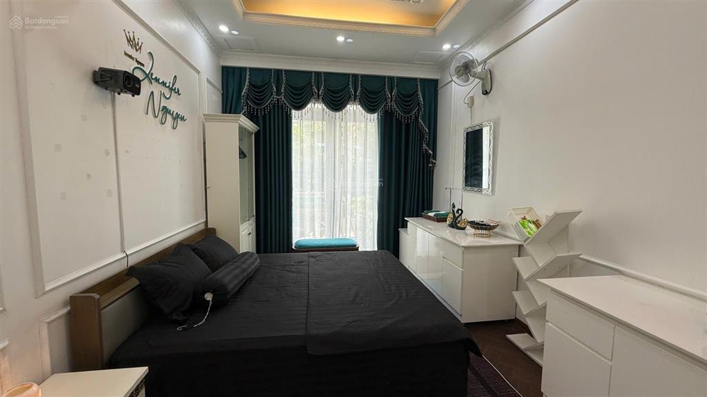 Chuyển nhượng bt song lập, manhattan vinhomes imperia, đằng sau shop house, gần tttm