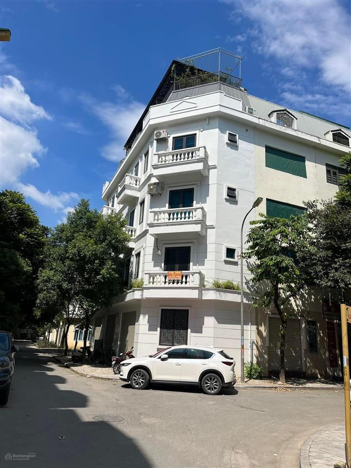 Bán liền kề góc đã hoàn thiện thang máy nội thất