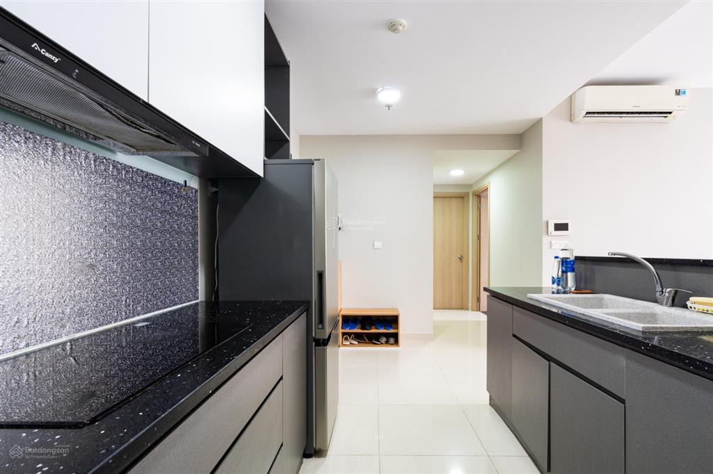 Căn hộ rivergate 75m2, 2pn, 2wc giá 7,7 tỷ nhà full nội thất tầng cao, không bị chắn view