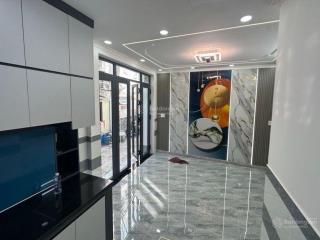 Chỉ hơn 2 tỷ có nhà 2 tầng, sổ hồng riêng, đất thổ cư, ở quận 12, tp hcm để an cư lập nghiệp