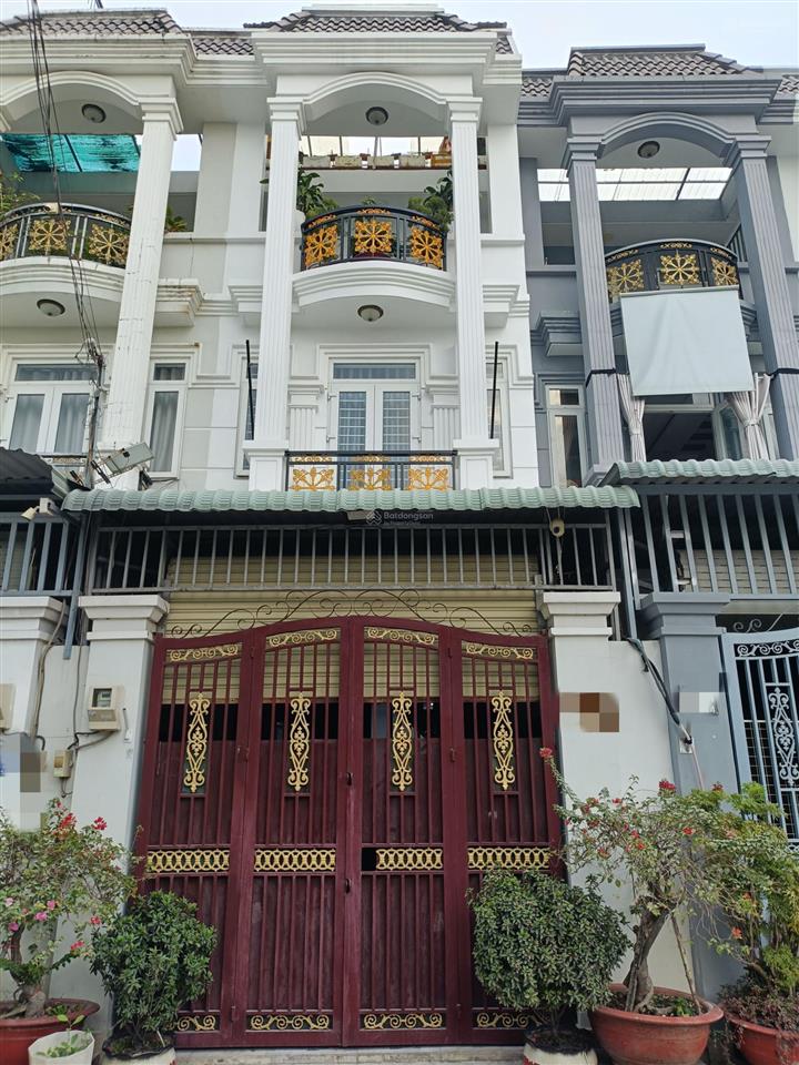 Nhỉnh 5 tỷ có nhà 3 tầng, đẹp, sổ hồng riêng, đường ô tô, phường thạnh lộc, q12, tp hcm