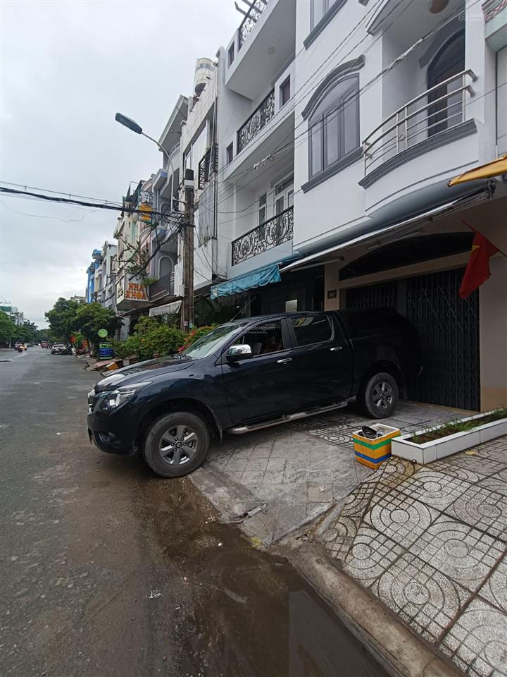 Chỉ 6.6 tỷ có nhà 4 tầng mặt tiền đường 12m, vừa ở vừa kinh doanh, đường lê văn khương, q12, tp hcm