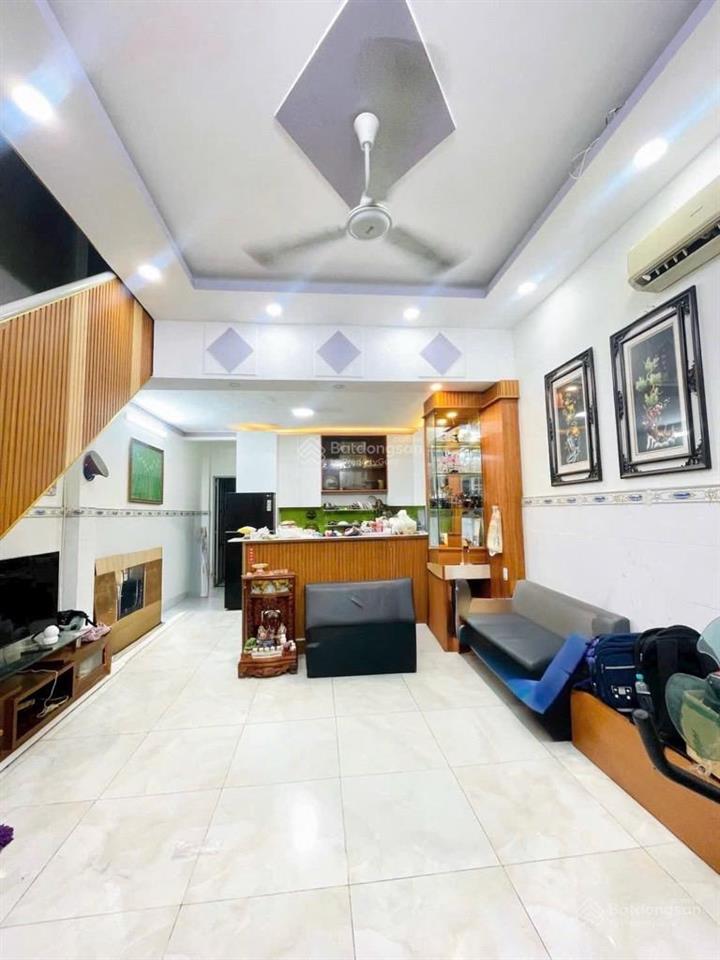 Nhà 2 tầng, 65m2, chỉ nhỉnh 2tỷ có ngay nhà sài gòn