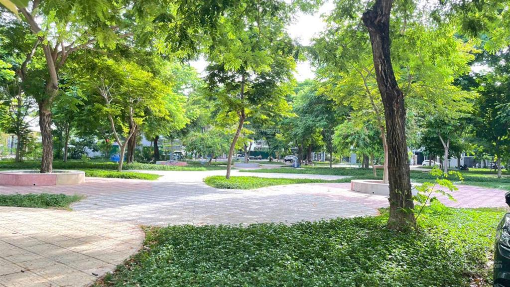 Chính chủ cần bán đất kđt hà quang 2 nha trang 111,8m2 mặt tiền 6,21m, đối diện công viên, giá tốt