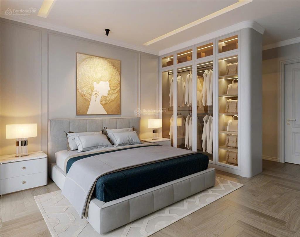 Chung cư 102m2, tầng cao đẹp, tặng nội thất chỉ việc xách valy vào ở. đang cho thuê 21 tr/ tháng