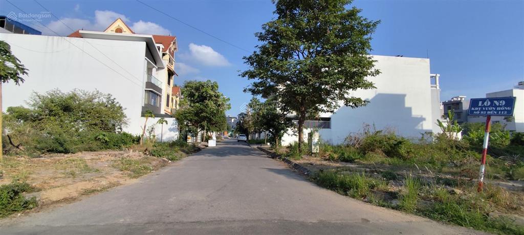 Bán 131,25m2 đất phân lô biệt thự gần mặt đường lê hồng phong. giá 51 triệu/m2