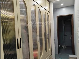 Cho thuê căn hộ có 3 phòng ngủ tại vinhomes vũ yên, sát cạnh tttm vincom. giá 15 triệu/tháng