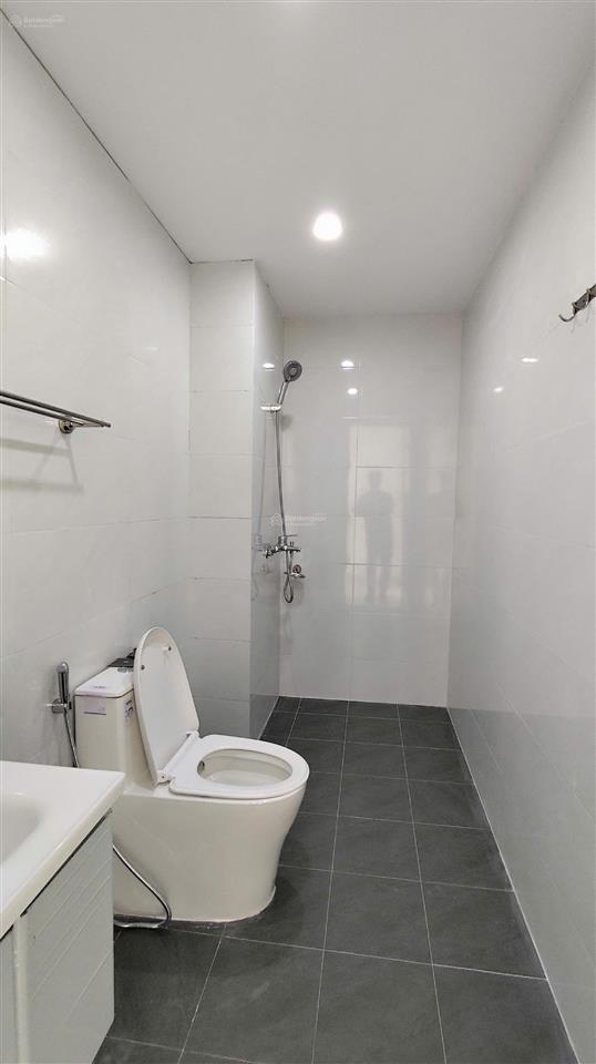Cho thuê  căn hộ 4 phòng ngủ tại vinhomes vũ yên. giá 8 triệu/phòng theo tháng