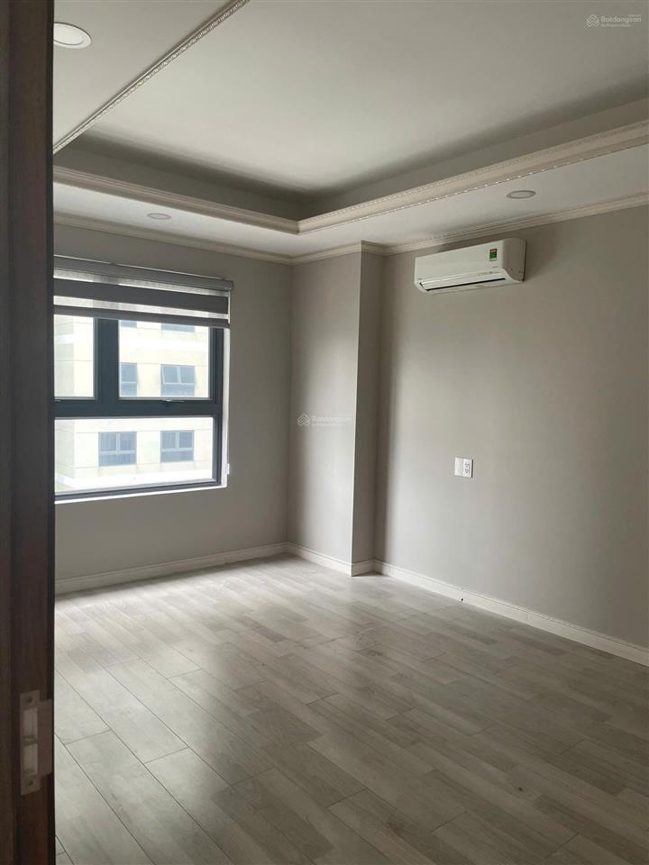 Chính chủ cho thuê căn 3pn 95 m2 chỉ 14tr ở homyland3, căn góc có bancon thoáng mát, như 0934 039 ***