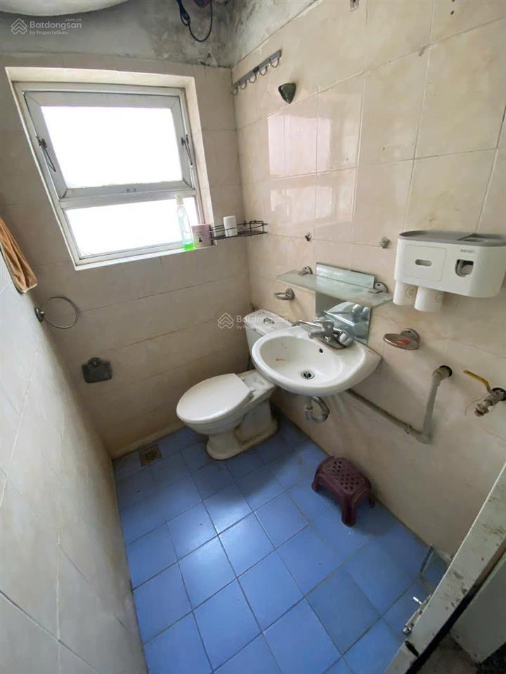 Chính chủ cho thuê nhà tập thể khu c9 kim liên giá 6tr,  chính chủ 0973 552 ***