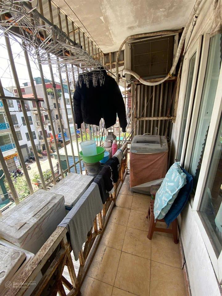 Chính chủ cho thuê nhà tập thể khu c9 kim liên giá 6tr,  chính chủ 0973 552 ***