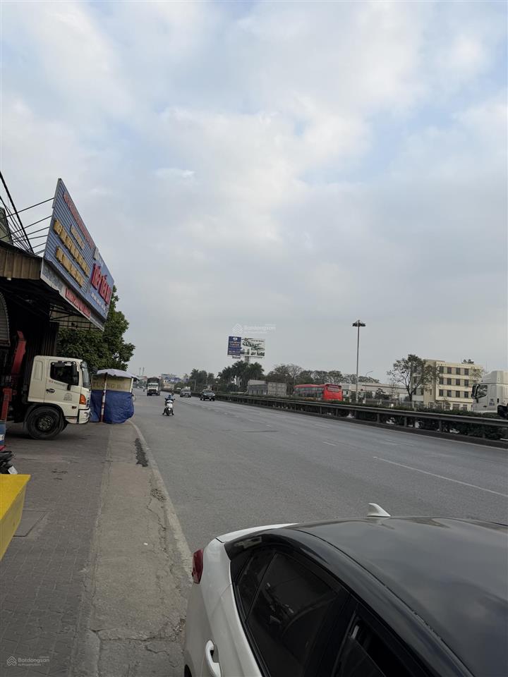 Giá chỉ hơn 3 tỷ. cần tiền cuối năm, bán gấp đất mặt đường quốc lộ 5, phường mỹ hào tỉnh hưng yên