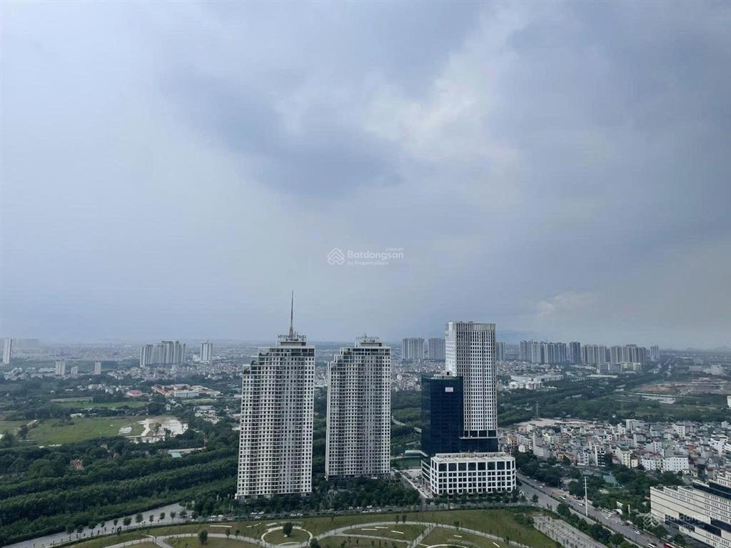 Cho thuê the matrix one 3pn 114m2 full nội thất cao cấp, nhà trống vào ở ngay giá tốt