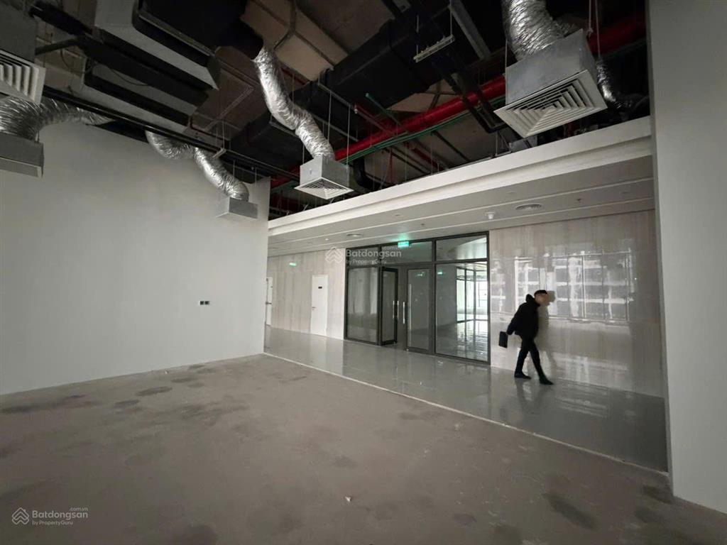 Cho thuê mặt bằng 90m2 tại goldmark city bắc từ liêm giá tốt khu đông dân cư phù hợp văn phòng, spa
