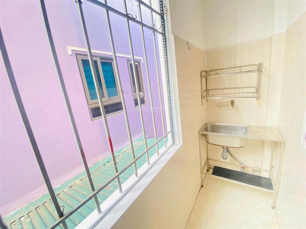 Cho thuê phòng 35m² khép kín, full đồ, giá rẻ gần chợ, tại số 9 ngõ 205/177 xuân đỉnh giá 4tr