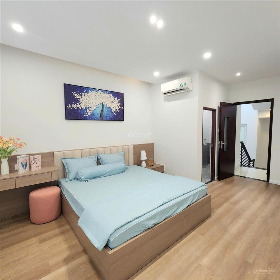 Nhà bán mặt tiền cư xá ngân hàng đường 4f dt 4x19m xây 4 tầng 4x19 4pn