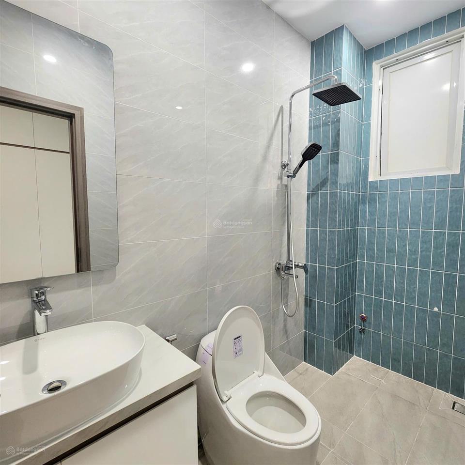 Nhà bán mặt tiền cư xá ngân hàng đường 4f dt 4x19m xây 4 tầng 4x19 4pn