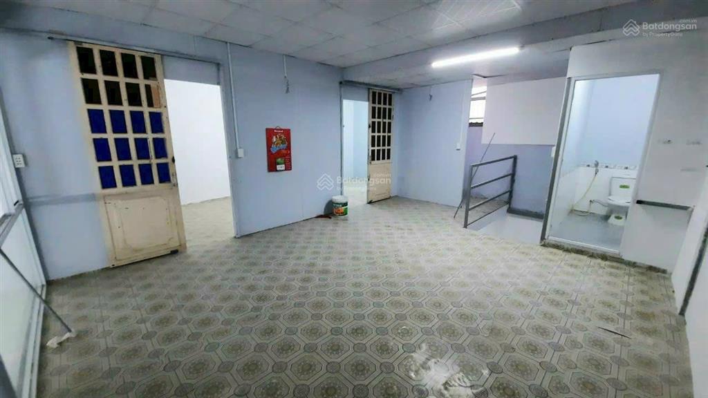 Nhà mặt tiền quận 7 lớn 8 mét x 22m nguyên căn 1130 đối diện trường học và phường phú thuận q7