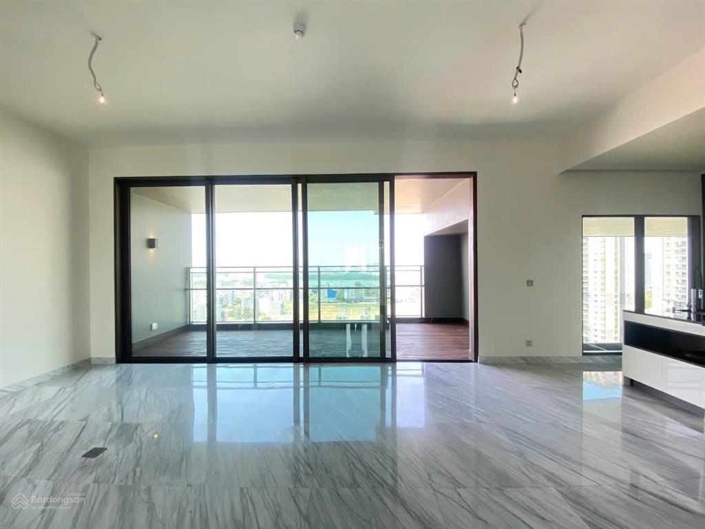 Giá tốt! căn 3pn sân vườn define  dt 221m2, nội thất cơ bản. giá 35 tỷ.  0901 858 *** mr hải