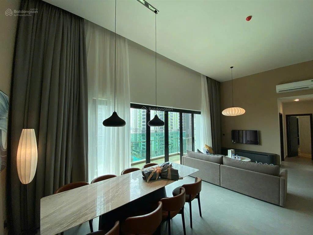 Feliz en vista  căn 4pn tháp somerset đã có sổ hồng. dt 175m2 full nội thất cao cấp. giá 22 tỷ.