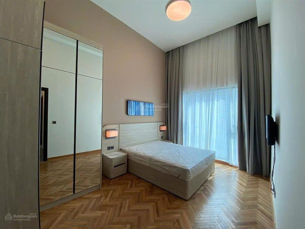 Feliz en vista  căn 4pn tháp somerset đã có sổ hồng. dt 175m2 full nội thất cao cấp. giá 22 tỷ.