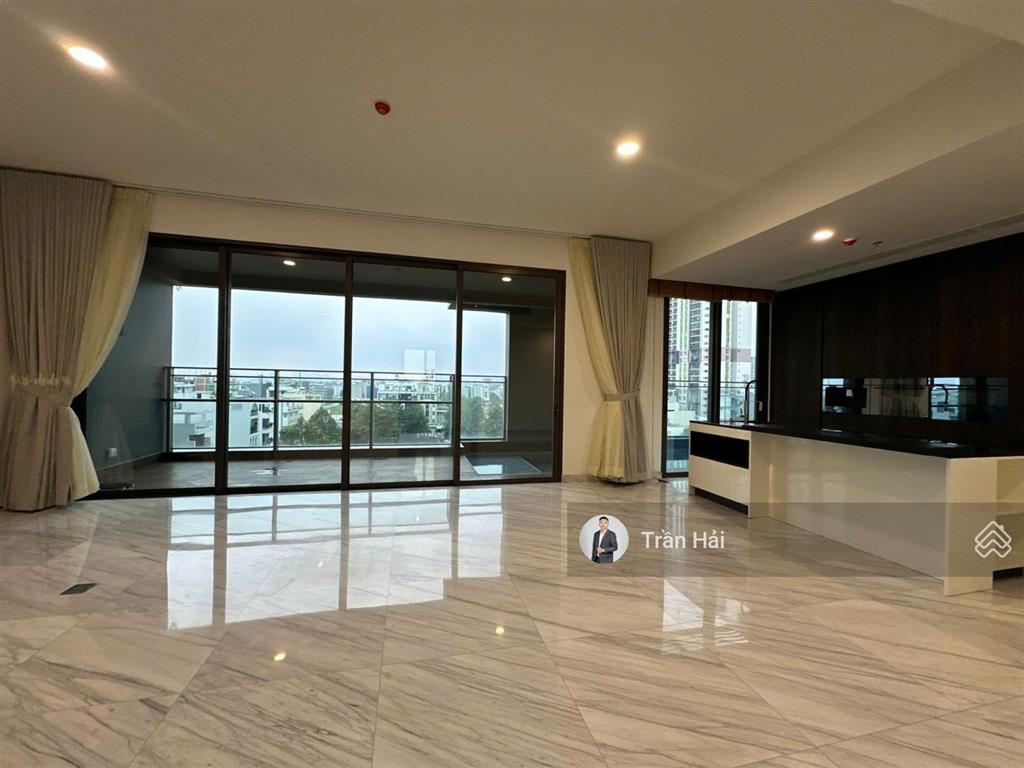 Căn define 3pn 325m2 đặc biệt nhất dự án, vừa có sân vườn và vừa có hồ bơi. giá bán chỉ 42 tỷ allin