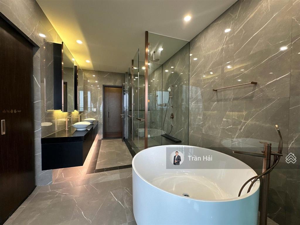 Căn define 3pn 325m2 đặc biệt nhất dự án, vừa có sân vườn và vừa có hồ bơi. giá bán chỉ 42 tỷ allin