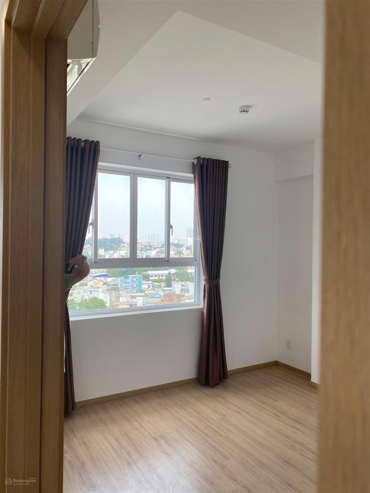 Bán opal boulevard 2pn 2wc 3,586 tỷ, có sổ, 77m². thương lượng bao thuế phí.  0932 139 ***