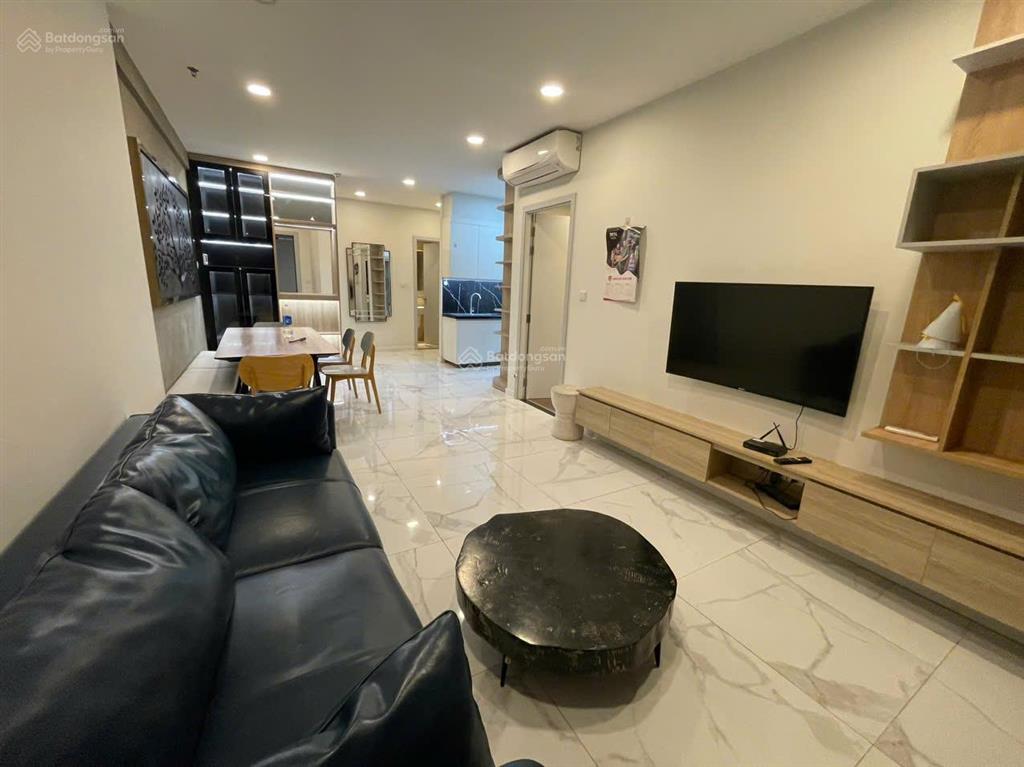 Nhà mới keng! cho thuê 3pn opal boulevard  full nt, tầng trung gió mát giá chỉ 15 triệu/ tháng