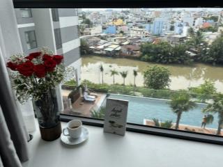 Căn hộ d’lusso, 2pn view sông 5,8 tỷ, 68m², thoáng. đã có sổ.  0932 139 ***