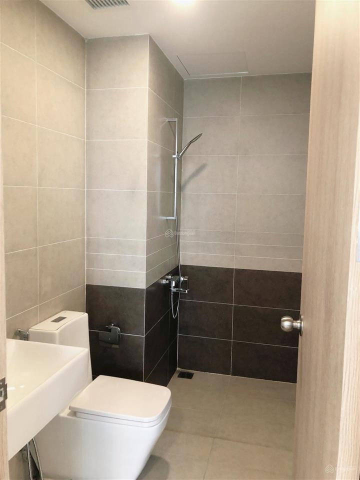 Bán ch q7 boulevard 2pn. giá bán 3,7 tỷ. thiện chí thương lượng. sẵn hđ đặt cọc.  0932 139 ***