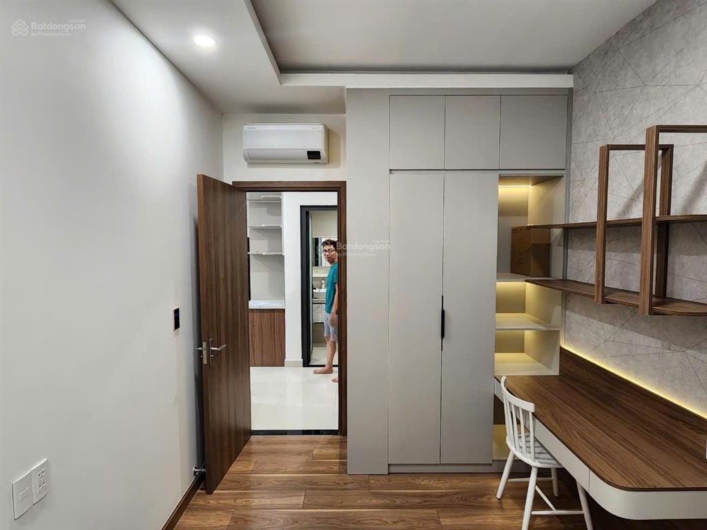 Thuê 2pn q7 riverside full nội thất đẹp thì  em nhi chỉ 11 triệu/tháng, giá tốt chốt liền
