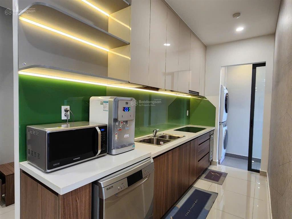 Thuê 2pn q7 riverside full nội thất đẹp thì  em nhi chỉ 11 triệu/tháng, giá tốt chốt liền