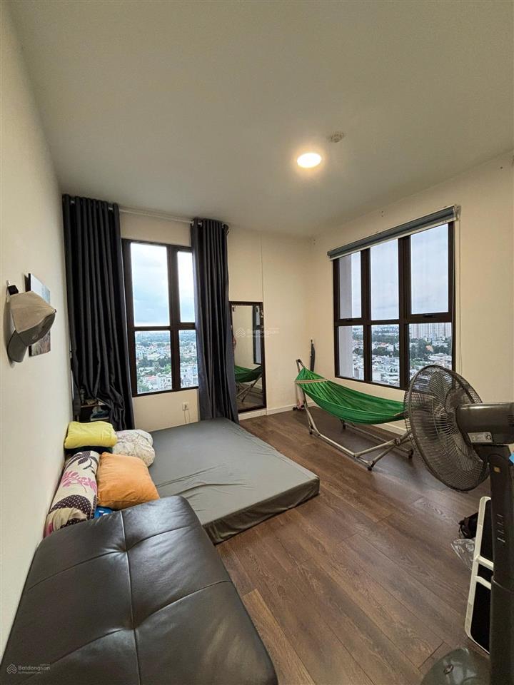 Chủ gửi bán căn 2pn 2wc full nt ở chung cư st moritz phạm văn đồng, 78m2, giá 4 tỷ.  0932 139 ***