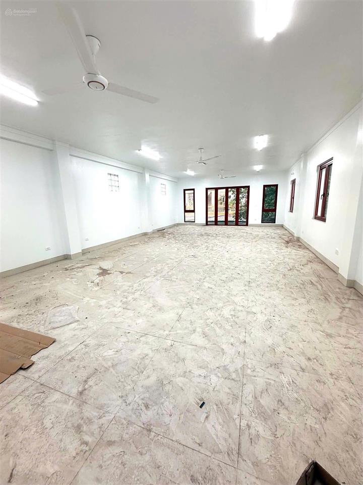 Cho thuê nhà mặt phố tại 49/29 thúy lĩnh, 48 triệu, 500m2, 2pn, 6wc, giá cực chất